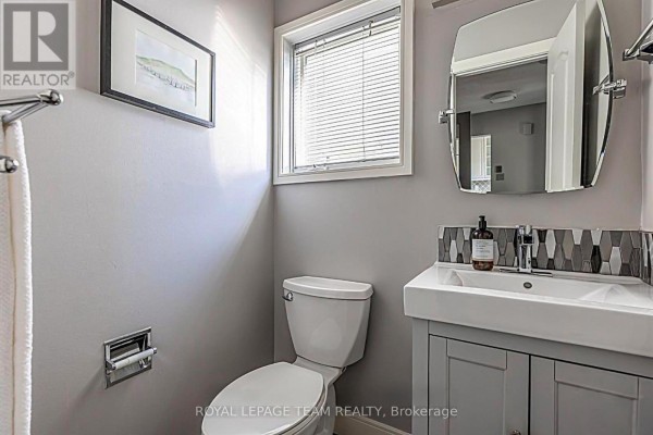 124 Kennevale Drive, Ottawa, ON, photo 3