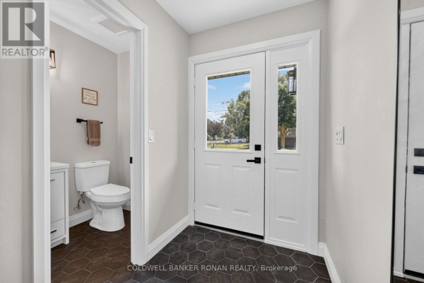 Recreational, Games room - 124 King Street S, New Tecumseth, ON L9R1B2 Photo 4