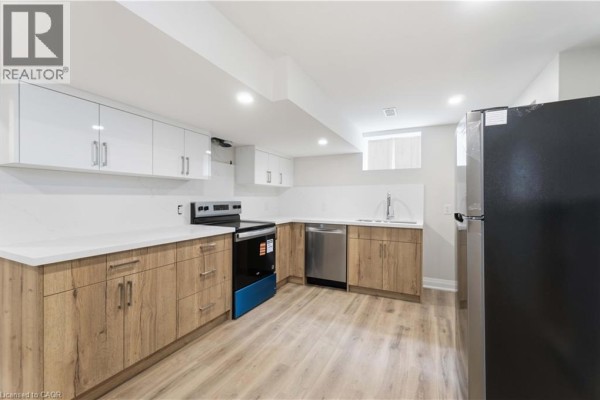 124 Mcelroy Road E Unit# 3, Hamilton, ON, photo 3