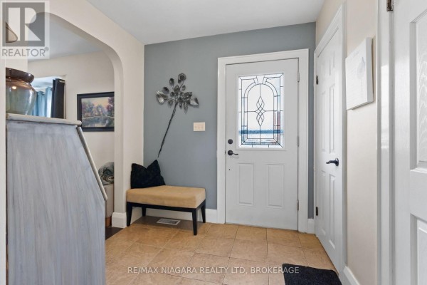 Bedroom - 124 Neff Street, Port Colborne, ON L3K3T4 Photo 4