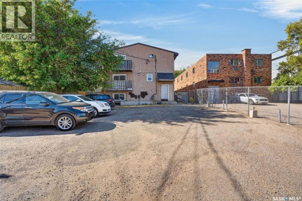 124 P Avenue S, Saskatoon, SK S7M2V9 Photo 4