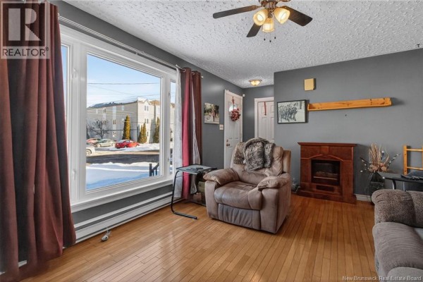 3pc Bathroom - 124 Redmond Street, Moncton, NB E1A3J7 Photo 3