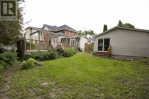Family room - 124 Upton Rd, Sault Ste  Marie, ON P6A3W1 Photo 4