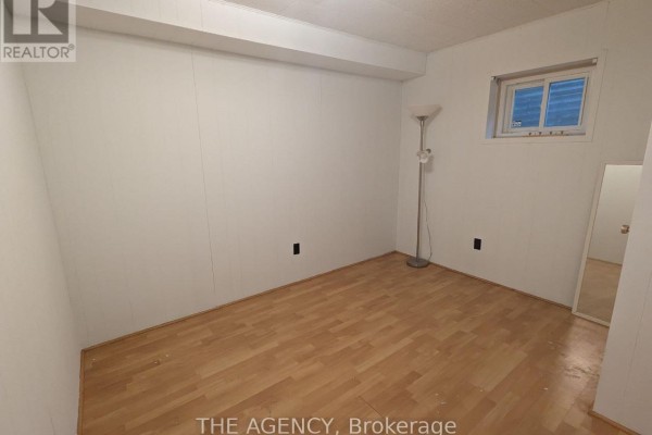 124 Van Horne Avenue, Toronto, ON M2J2T1 Photo 3
