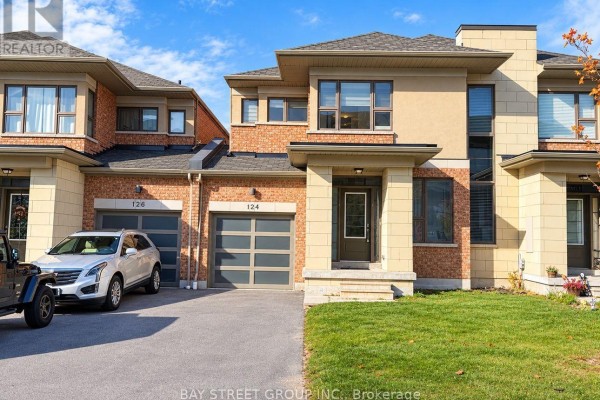 124 Vanier Street, Whitby