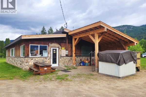 124 Vavenby Bridge Road, Vavenby, BC V0E3A0 Photo 2
