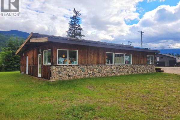 124 Vavenby Bridge Road, Vavenby, BC V0E3A0 Photo 3