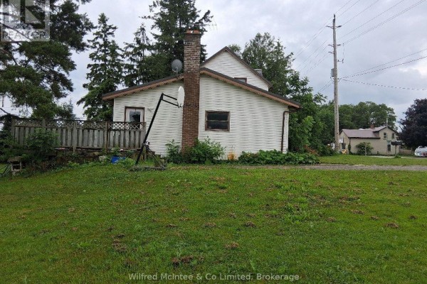 1240 Bruce 1 Road, Huron Kinloss, ON N0G2B0 Photo 2