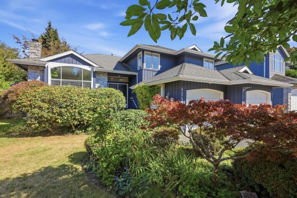12411 Ocean Breeze Place, Surrey, BC V4A9K3 Photo 2