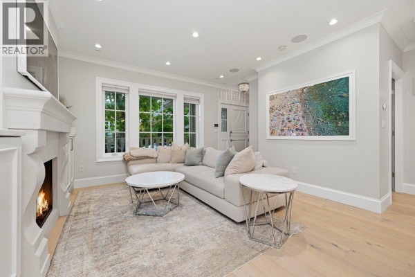 1242 E 23rd Avenue, Vancouver, BC V5V1Y9 Photo 5