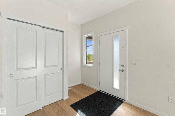 Primary Bedroom - 1242 Mcleod Av, Spruce Grove, AB T7X4A9 Photo 4