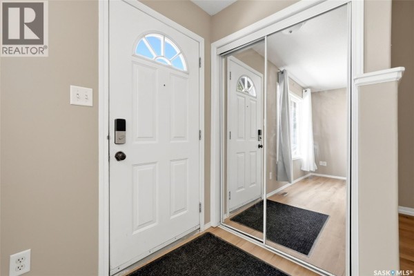 Bedroom - 1242 Wessex Place, Regina, SK S4N7S2 Photo 3