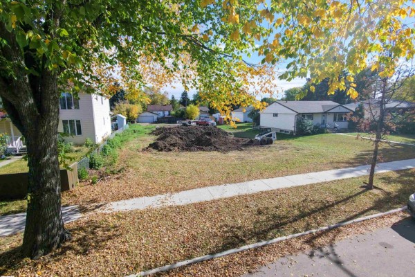 12421 79 St Nw, Edmonton
