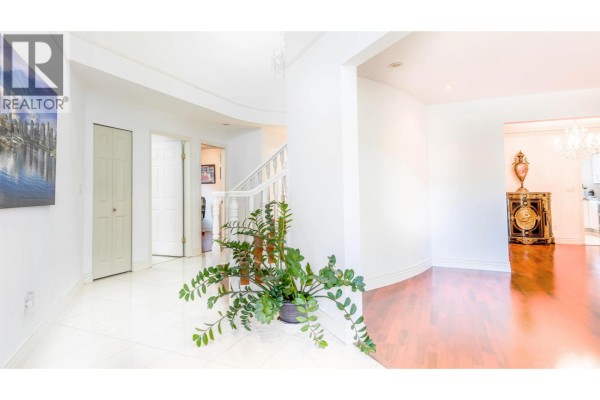 12431 Harrison Avenue, Richmond, BC V6M4M3 Photo 4
