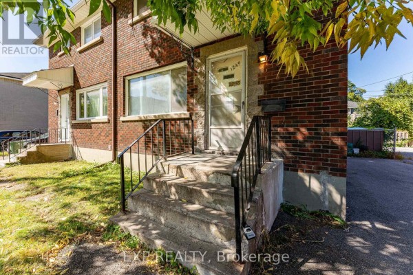 1245 Dorchester Avenue, Ottawa, ON K1Z8E5 Photo 2