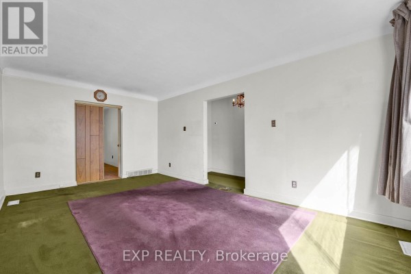 1245 Dorchester Avenue, Ottawa, ON K1Z8E5 Photo 5
