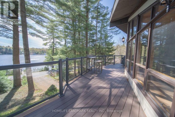 Mud room - 1245 Mortimers Point Road, Muskoka Lakes, ON P0B1J0 Photo 5