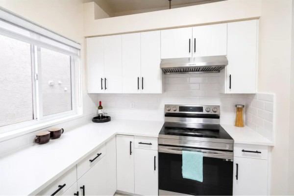 12458 76b Avenue, Surrey, BC V3W7W6 Photo 5