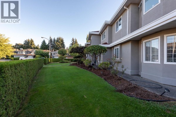 12460 Jensen Drive, Richmond, BC V6V2R7 Photo 3