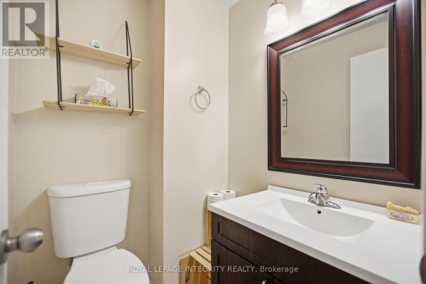1248 Bethamy Lane, Ottawa, ON K1J8P4 Photo 5