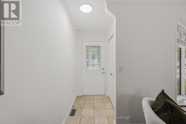 Dining room - 1249 Thorpe Road, Burlington, ON L7S2C9 Photo 4