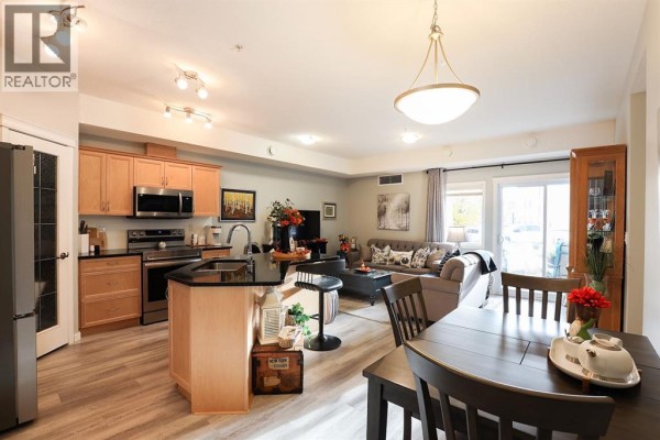 Bedroom - 125, 2800 13 Avenue Se, Medicine Hat, AB T1A3P9 Photo 4