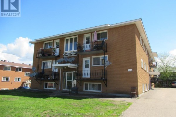125 - 145 - 165 - 185 Catherine Street, Pembroke, ON K8A1V3 Photo 2