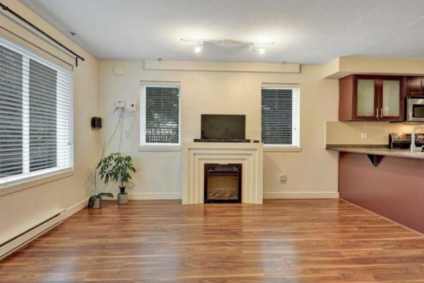 125 13958 108 Avenue, Surrey, BC V3T0B4 Photo 4