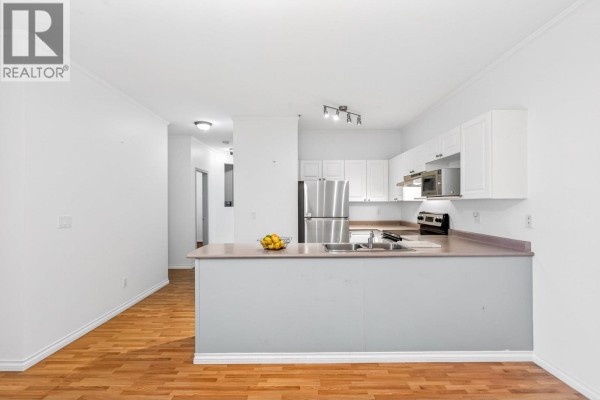 125 2109 Rowland Street, Port Coquitlam, BC V3C6J4 Photo 5