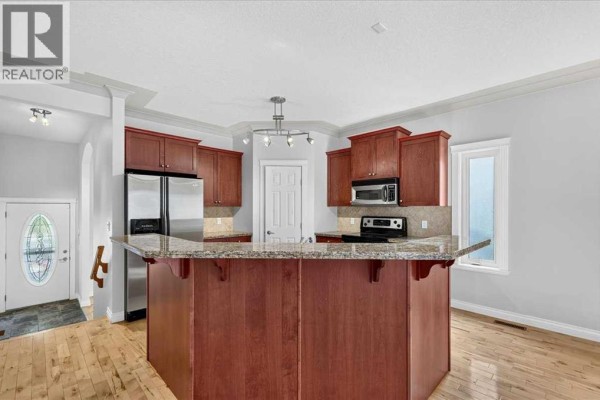 Dining room - 125 25 Avenue Nw, Calgary, AB T2M2A4 Photo 3