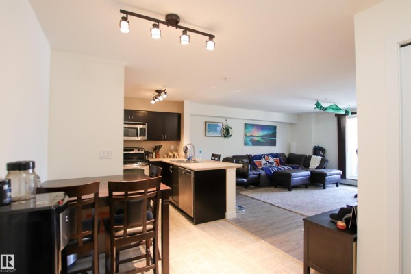 Dining room - #125 920 156 St Nw, Edmonton, AB T6R0N6 Photo 2