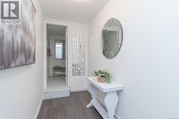 125 Arbutus Cres, Ladysmith, BC, photo 2