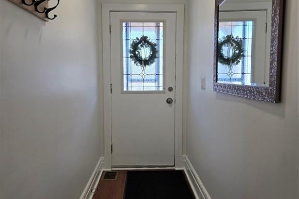 125 Cavell Avenue, Hamilton, ON, photo 2