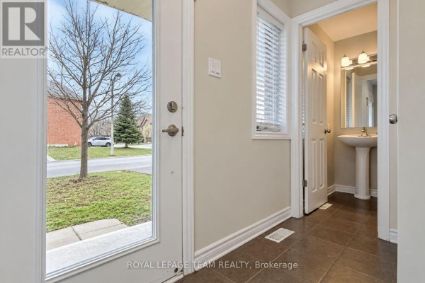 125 Dunforest Terrace, Ottawa, ON K2J3V1 Photo 2