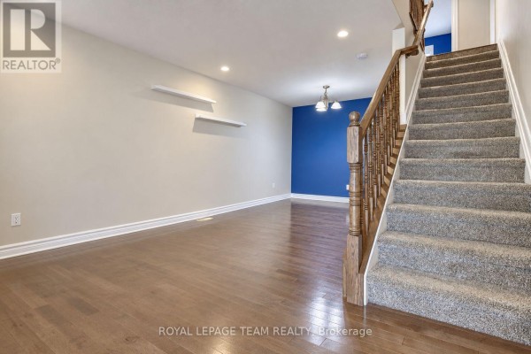 125 Dunforest Terrace, Ottawa, ON K2J3V1 Photo 4
