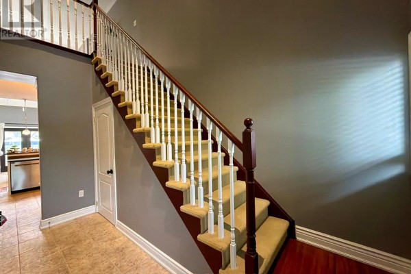 125 Huronia Road, Barrie, ON L4N4G1 Photo 4