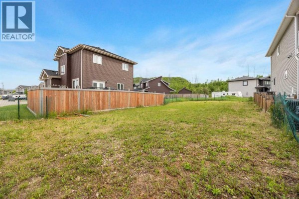 125 Pearson Drive, Fort Mcmurray, AB T9H4S3 Photo 3