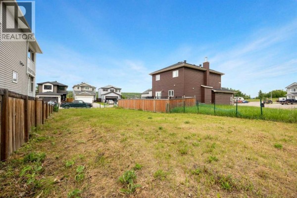 125 Pearson Drive, Fort Mcmurray, AB T9H4S3 Photo 5
