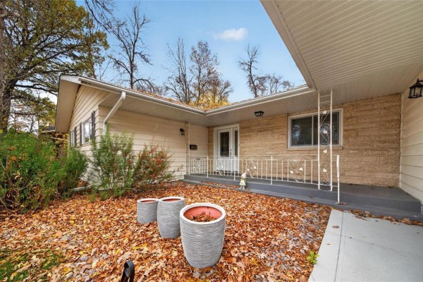 Primary Bedroom - 125 Salme Drive, Winnipeg, MB R2M1Y9 Photo 4