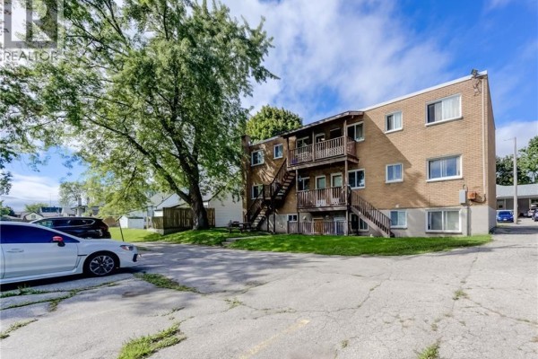 125 Schlueter Street, Cambridge, ON N3H4B4 Photo 5