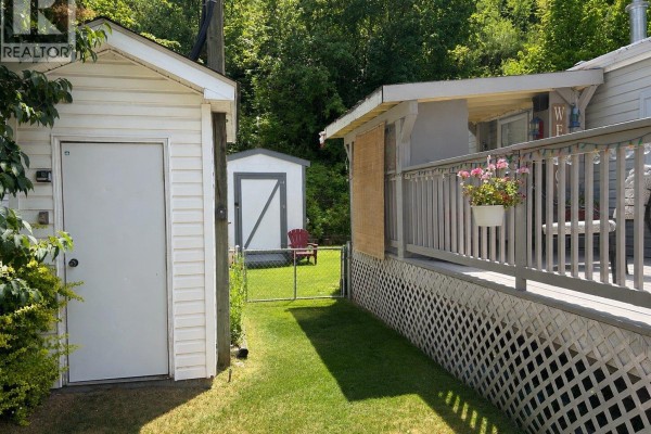 Full bathroom - 1250 Hillside Avenue Unit# 10, Chase, BC V0E1M0 Photo 4