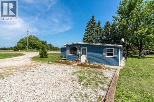 Kitchen - 12502 Golf Course Line, Ridgetown, ON N0P2C0 Photo 3