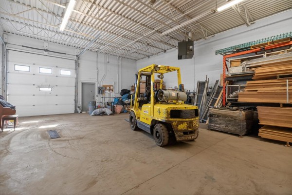 12523 127 Street, Edmonton, AB T5L1A3 Photo 4