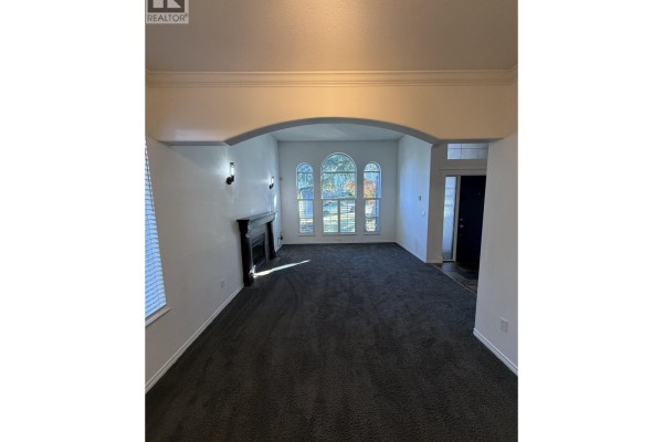 1253 Fletcher Way, Port Coquitlam, BC V3C6B5 Photo 3