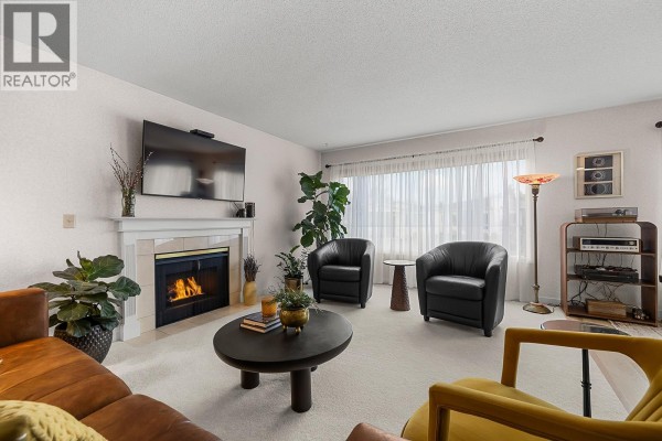 Living room - 1255 Raymer Avenue Unit# 166, Kelowna, BC V1W3S3 Photo 2