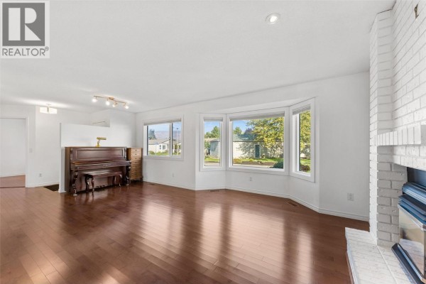 4pc Ensuite bath - 1255 Raymer Avenue Unit# 569, Kelowna, BC V1W3S3 Photo 5