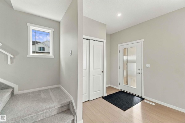 Primary Bedroom - 1256 Mcleod Av, Spruce Grove, AB T7X4A9 Photo 4