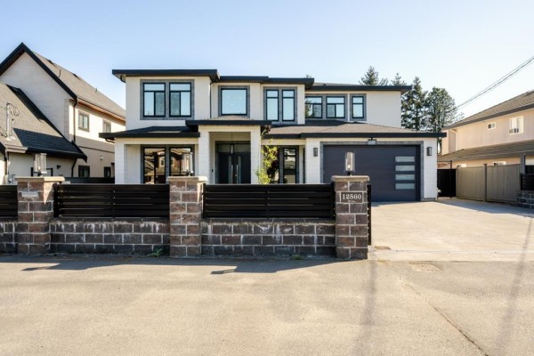 12560 90 Avenue, Surrey, BC V3V1B8 Photo 4