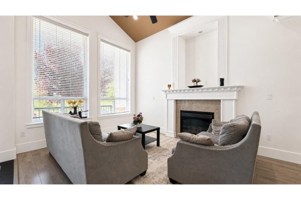 12579 66 Avenue, Surrey, BC V3W1V6 Photo 2