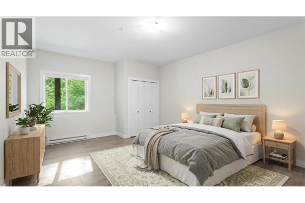 12583 261 Street, Maple Ridge, BC V2W1C4 Photo 5